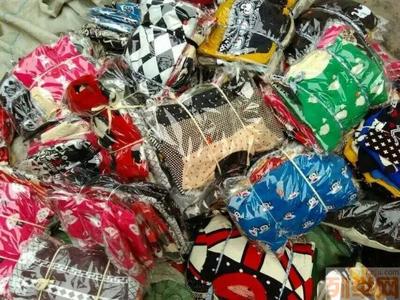 【(2圖)北京外貿服裝便宜批發,女款牛仔褲毛衣衛衣便宜服裝批】- 北京服飾/箱包/鞋帽 - 北京列舉網