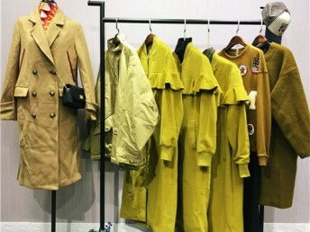 圖 天津品牌女裝折扣店衛衣女裝尾貨清倉批發 廣州服裝 鞋帽 箱包